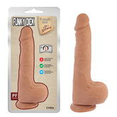 Dildo Funky Dick Flesh de 255 cm de largo insertable, fabricado en silicona suave y flexible con vértebra interior, base con ventosa para adherirse a superficies planas