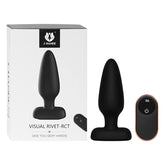 Close-up of Plug Visual Rivet Control Remoto with red buttons and LED display