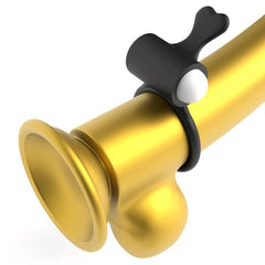 anillo vibrador recargable con forma de corazón