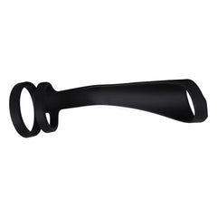 Gothic-inspired Anillo Creature Black ring featuring intricate creature motif