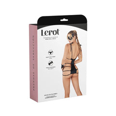 Sexy Catwoman costume with long tail and matching boots