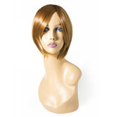 PELUCA NICOL CORTA CASTAÑO - Short brown wig with natural-looking strands and adjustable cap for comfortable wear