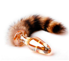 Alt text: A refreshing bottle of PLUG COLA CRISTAL, a clear soda with bubbles, on a white background, perfect for a hot summer day