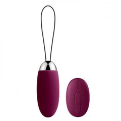 Close-up of Elva Svakom vibrating egg with wireless remote