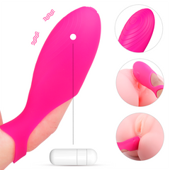 Vicky finger vibrator sleeve in pink silicone for intimate pleasure