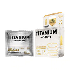 Condones Titanium Ultra Delgado x 3 package with sleek design and vibrant colors