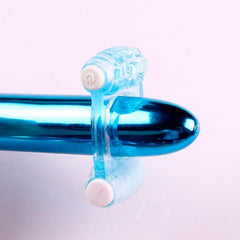 Close-up of the stretchy silicone material of the vibrating ring