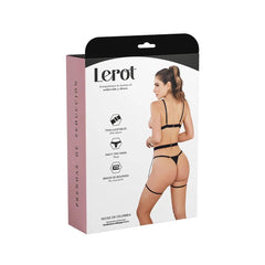 Beautiful and elegant Conjunto Dalila Lerot with intricate lace details and flattering silhouette for a luxurious look