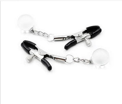 PEZONERAS GLASS, a set of clear glass nipple covers for discreet coverage and support