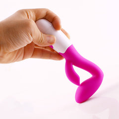 Close-up of the soft silicone material of the Vibrador Dincy