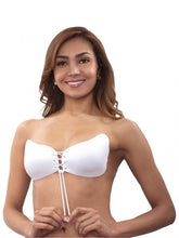 WINGS BRA in black lace, a comfortable and stylish lingerie option