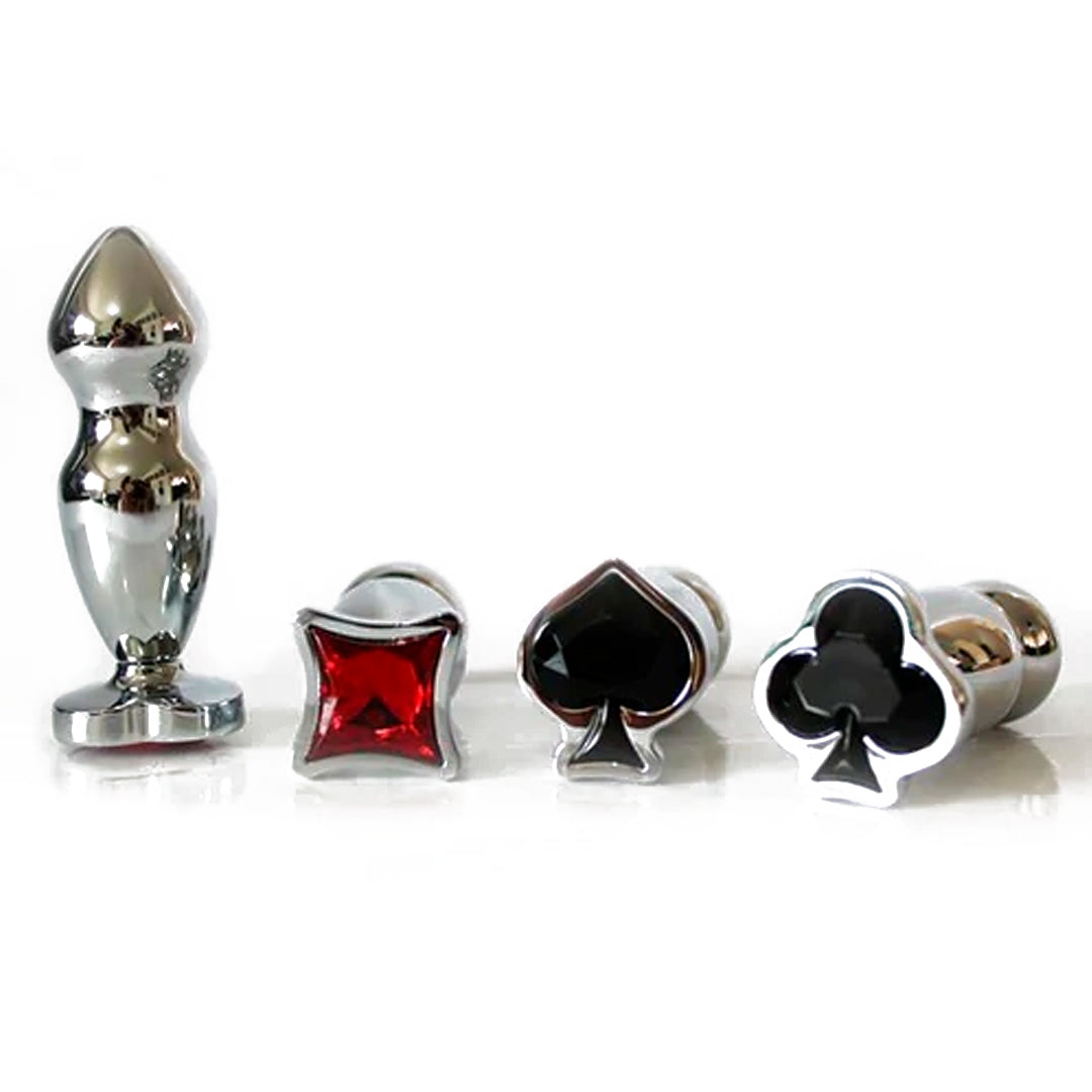 Handmade PLUG ACERO JOYA POKER necklace with intricate poker design