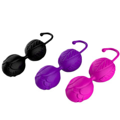 Set of two smooth and weighted vaginal balls in elegant jasmine design