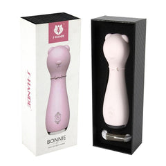 Handcrafted BONNIE leather handbag in timeless black color with gold hardware