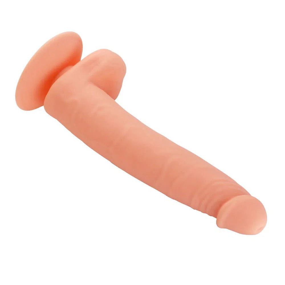 Large, 22,5 cms Paimon realistic dildo with lifelike details and strong suction cup base