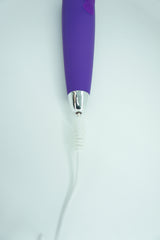 Masajeador Wand Lilo, a handheld vibrating massager with sleek design and powerful performance
