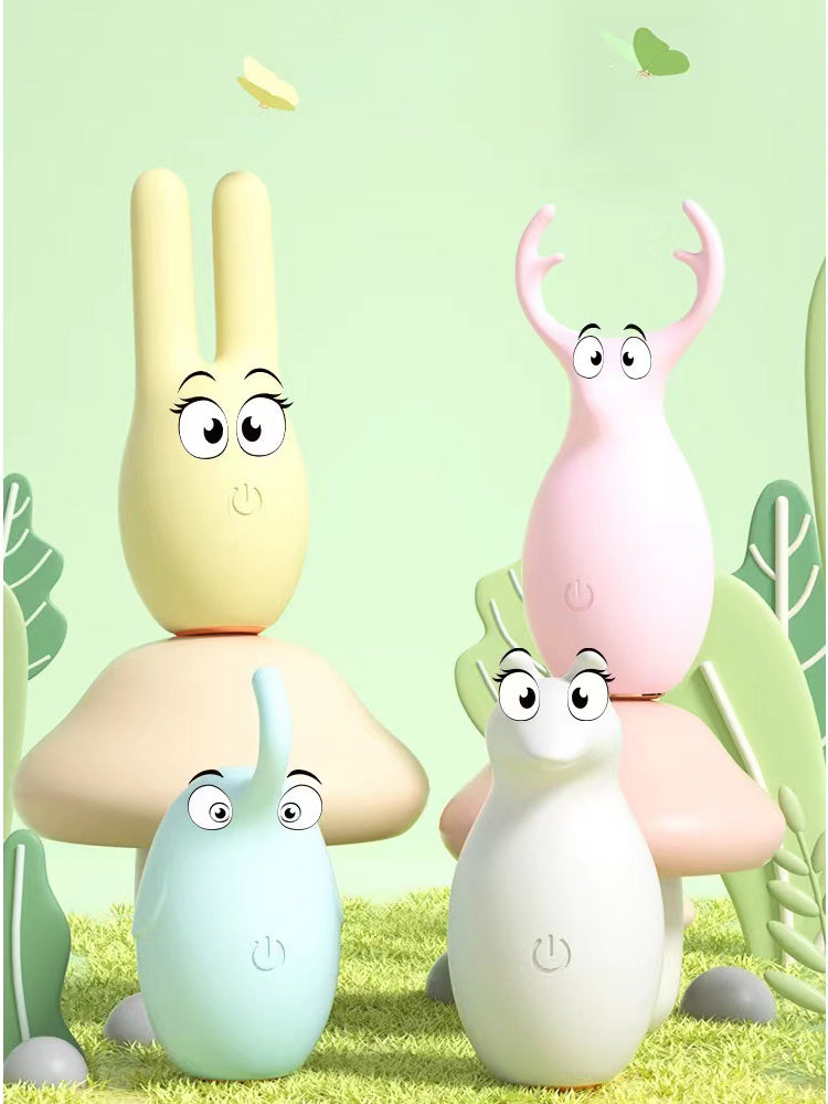  Vibrador Elefant, a waterproof and rechargeable vibrator for indulgent solo or partner play
